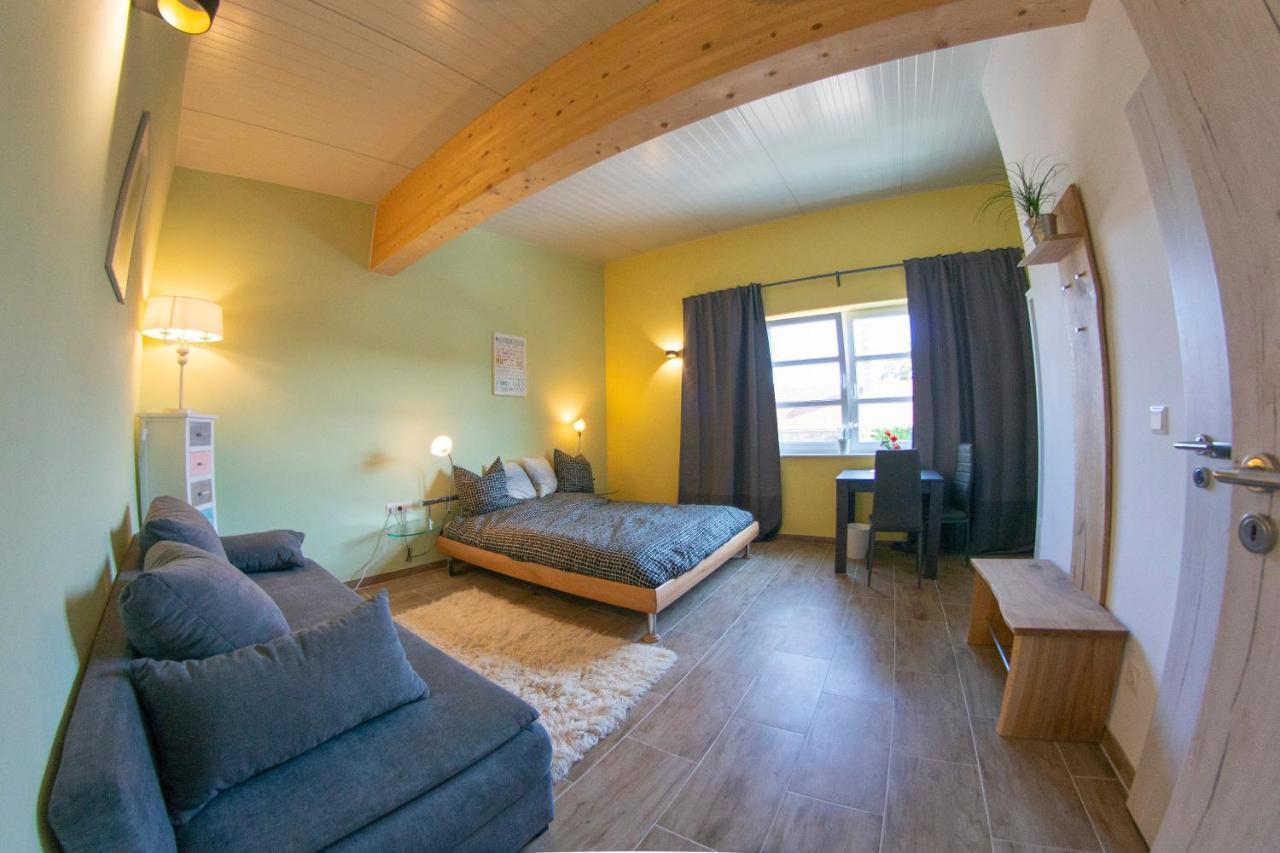 Ranchzimmer Am Hippo-Campus Reit- Und Therapiezentrum Deutsch Haslau Bagian luar foto